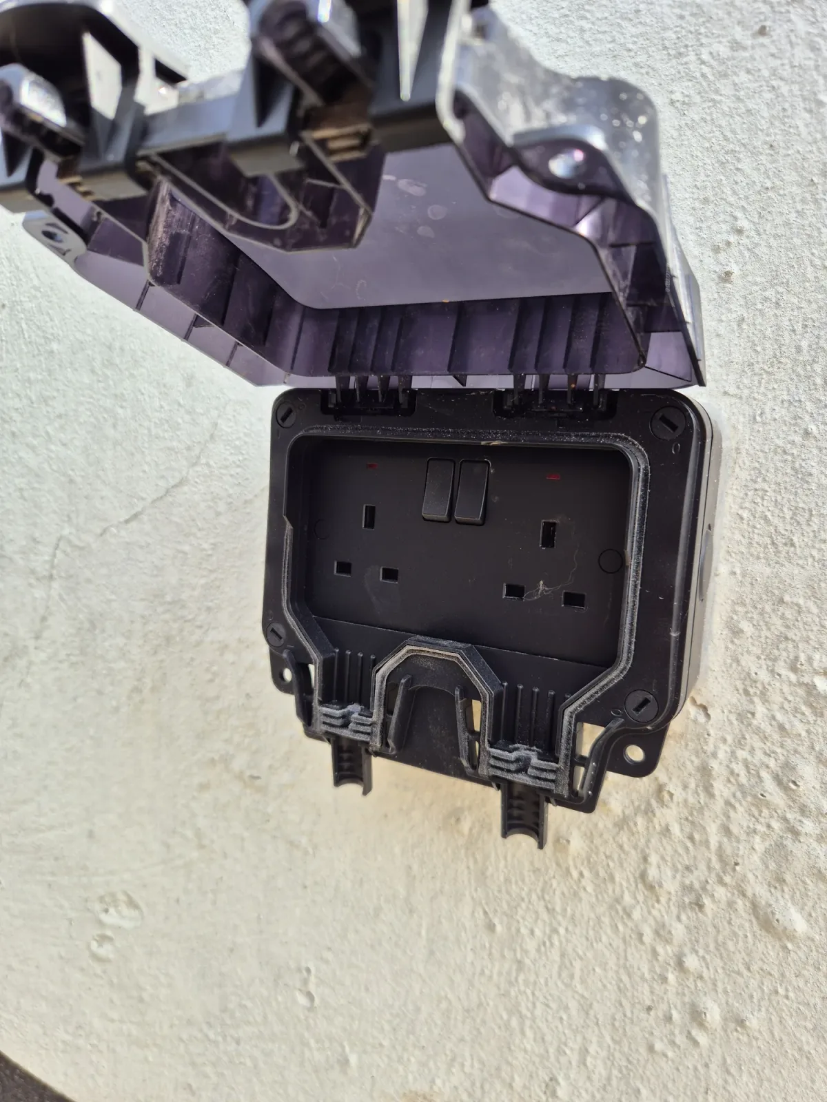 Request a free quote for outdoor lighting & power