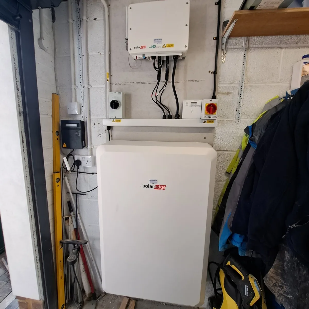 Solar Battery Storage from Future Flow Electrical